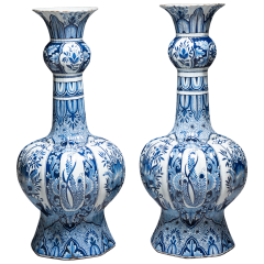 A pair of monumental blue and white Delftware vases  - 4569340