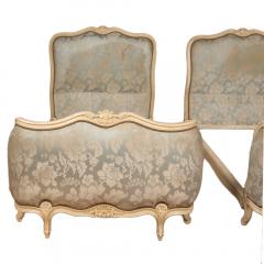 A pair of painted and carved French Louis XV style twin beds circa 1940 - 1886230