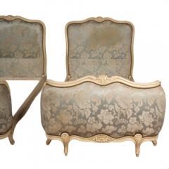 A pair of painted and carved French Louis XV style twin beds circa 1940 - 1886233