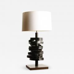 A sculptural modernist table lamp by Leonard Mendoza - 2035850