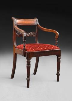 A set of 12 Regency Mahogany Dining Chairs - 4495112