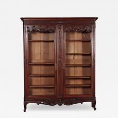 A two door Louis XV style French oak bookcase Circa 1900 - 3002196