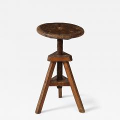 ADJUSTABLE CARPENTERS STOOL - 4000246