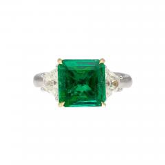 AGL Certified 2 44 Carat No Oil Colombian Emerald and Trapezoid Diamond ring - 3570371