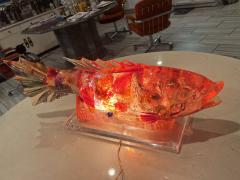 AMAZING LARGE SCALE COLORFUL LUCITE FISH ILLUMINATED SCULPTURE LAMP - 3338312