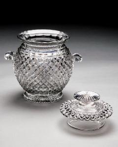 AN EXCEPTIONAL PAIR OF REGENCY CUT GLASS ICE BUCKETS - 3788054