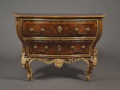 AN EXTRAORDINARY WALNUT AND EXOTIC WOODS INLAID PARCEL GILT COMMODE - 3526060