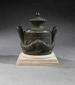 AN EXTREMELY RARE ITALIAN LATE 18TH C BRONZE LOCKING VESSEL - 3680903