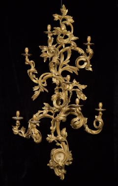 AN IMPORTANT PAIR OF ROCOCO GILTWOOD GIRANDOLES OF MASSIVE SCALE - 3914181