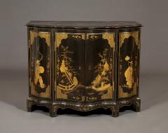 AN IMPOSING SERPENTINE FRONTED CHINOISERIE BLACK LACQUER SIDE CABINET - 3519374