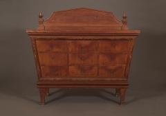 AN INTERESTING ARTS AND CRAFTS OAK COMMODE - 3526065