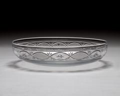 AN IRISH CUT GLASS CENTREPIECE BOWL - 4461726