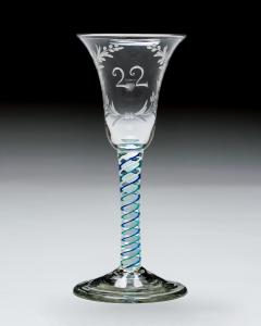 AN UNUSUAL ENGRAVED BLUE GREEN COLOUR TWIST - 4742639
