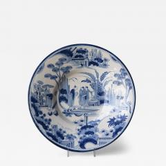 AN UNUSUAL LATE 17TH CENTURY NEVERS FAIENCE CHARGER - 3939812