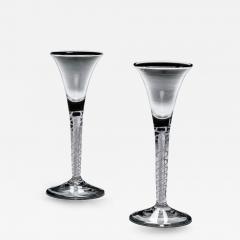 AN UNUSUAL PAIR OF MIXED TWIST WINE GLASSES - 4752788