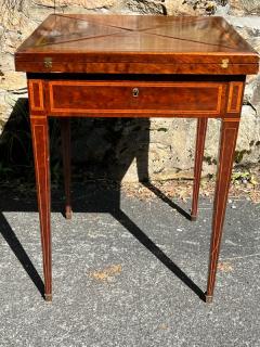 ANTIQUE INLAID ENVELOPE GAME TABLE - 2545415