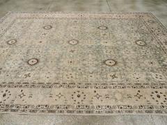 ANTIQUE PERSIAN TABRIZ ROOM SIZE CARPET - 2431131
