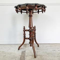 ANTIQUE SWEDISH GYPSY TABLE WITH WALNUT VENEER - 3030749