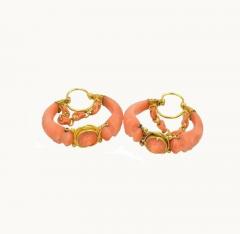 ANTIQUE VICTORIAN 18K GOLD AND CARVED CORAL HOOP EARRINGS - 2621060