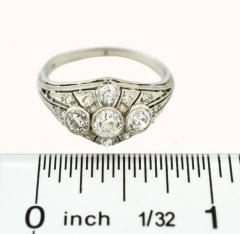 ART DECO 3 STONE DIAMOND AND PLATINUM RING - 2761848