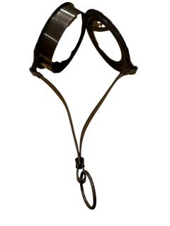ART DECO CELLULOID LEATHER STRAP FLAPPER PURSE WITH FLOWER DETAIL - 4565385