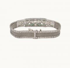 ART DECO DIAMOND AND EMERALD PLATINUM BRACELET CIRCA 1920 - 2621303