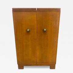ART DECO LIGHT WOOD FITTED BAR CABINET WITH GREEK KEY FEET BY ROCKOLA - 4475648
