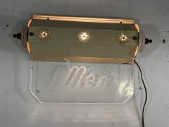 ART DECO LUCITE MEN ILLUMINATED LOUNGE WALL SCONCE - 4779425