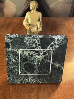 ART DECO WOMAN CHILD AND DACHSUND GILT BRONZE ON BLACK WHITE VEINED MARBLE BASE - 3876248