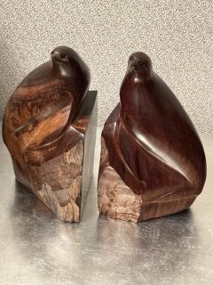 ARTIST CARVED HARDWOOD SEAL WITH BLACK ONYX EYES BOOKENDS - 4398546