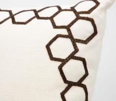 Aandaz Bee Honeycomb Linen 20x20 pillow - 2821368