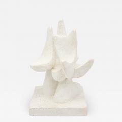 Abstract plastered statue - 2190189