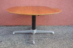 Adjustable teak round coffee table - 1225209