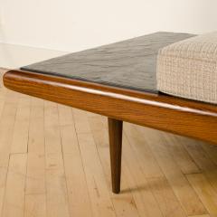 Adrian Pearsall A Mid Century Modern sofa in the manner of Adrian Pearsall Circa 1950 - 2033638