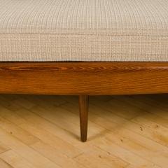 Adrian Pearsall A Mid Century Modern sofa in the manner of Adrian Pearsall Circa 1950 - 2033654
