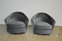 Adrian Pearsall Adrian Pearsall Swivel Chairs - 708677