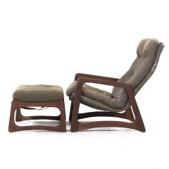 Adrian Pearsall Adrian Pearsall for Craft Associates Mid Century Walnut Chair and Ottoman - 3829419