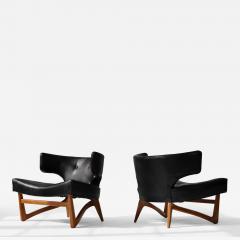 Adrian Pearsall Pair of Adrian Pearsall Lounge Chairs - 120275