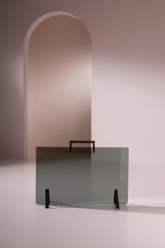 Afra Tobia Scarpa Italian Mid Century Fire Screen in Smoked Glass and Burnished Brass 1960s - 4577151