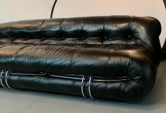 Afra Tobia Scarpa Mid Century Modern Afra Tobia Scarpa Soriana Black Leather Sofa for Cassina - 3011196
