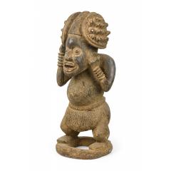 African Cameroon 20th Century Carved Wood Bameleke Chief Squatting Figure on Cir - 4683011