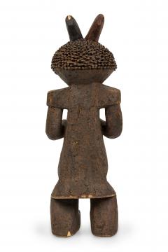 African Cameroon 20th Century Hand Carved Mabila Ancestor Figure - 4661820