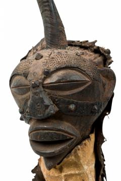 African Congo 20th Century Carved Wood Songye Fetish Figure - 4665401