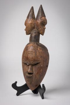 African Guinea Late 20th Century Hand Carved Baga Handheld Mask - 4409281