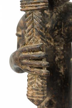 African Ivory Coast 20th Century Carved Wood Baule Diviner Seated Figure - 4653054