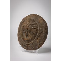 African Nigeria 20th Century Hand Carved Eket Round Mask - 4716906