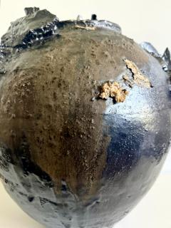 Akiko Hirai Large Contemporary Ceramic Moon Jar by Akiko Hirai - 4734557