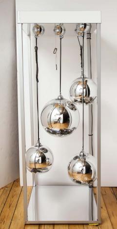 Al Jord o Contemporary Neon Balls Stand Lamp by Brazilian designer Al Jord o - 1271601