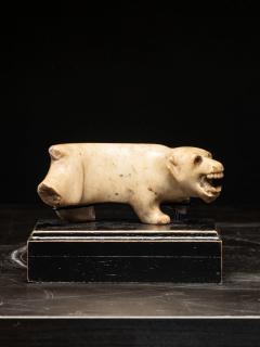 Alabaster Fantasy Animal Oriental School Provenance ex collection Jaime Trigo - 4269915