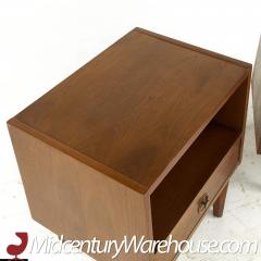 Albert Parvin Albert Parvin for American of Martinsville Walnut and Brass Nightstands Pair - 3688718